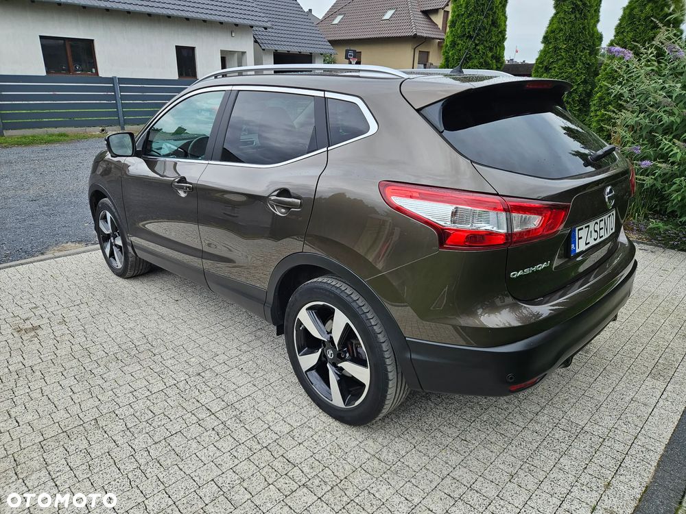 Nissan Qashqai 1.2 DIG-T N-Connecta EU6 - 8
