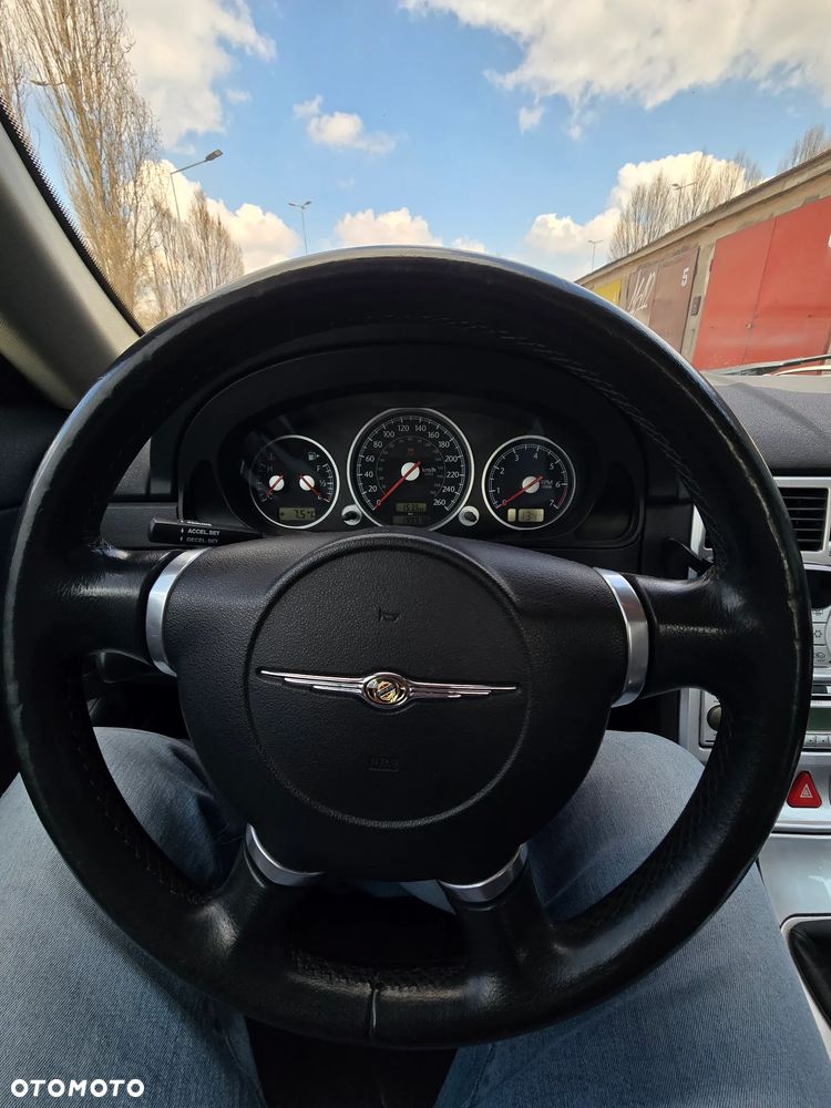 Chrysler Crossfire - 26