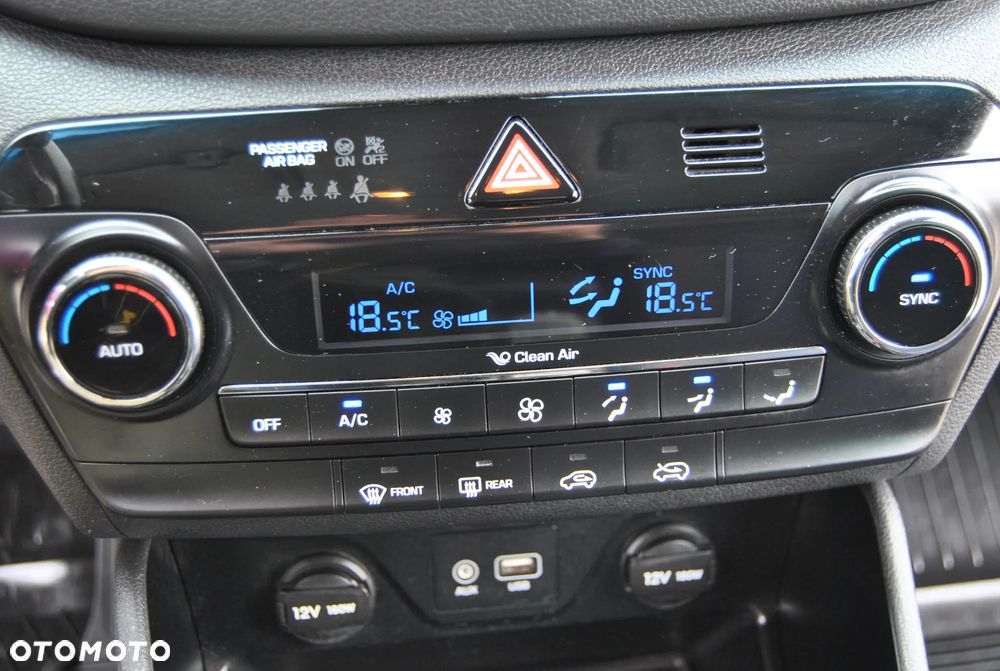 Hyundai Tucson blue 1.7 CRDi 2WD Style - 27