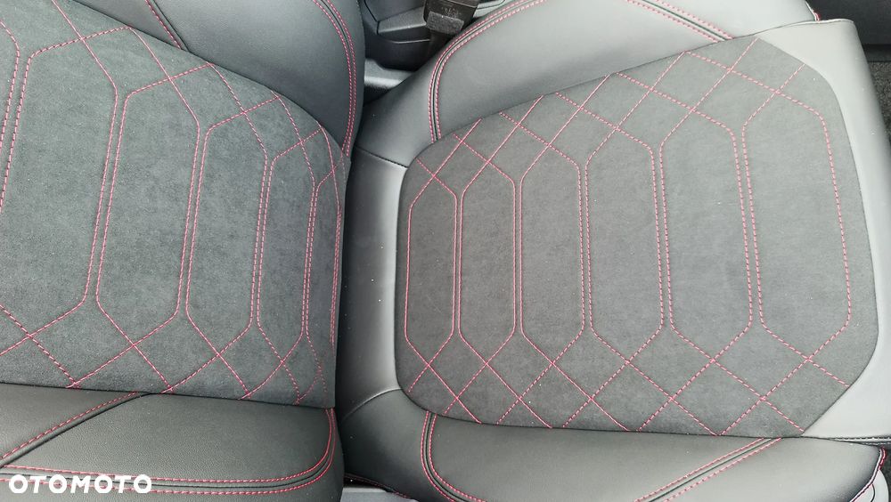 Ford Puma 1.0 EcoBoost mHEV ST-Line X PowerShift - 17