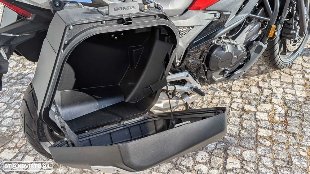 Honda NC750X - 4