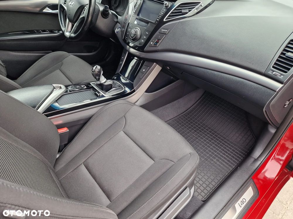 Hyundai i40 2.0 Premium - 10