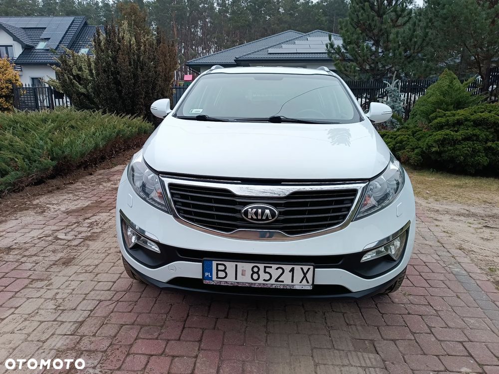 Kia Sportage 2.0 L - 12