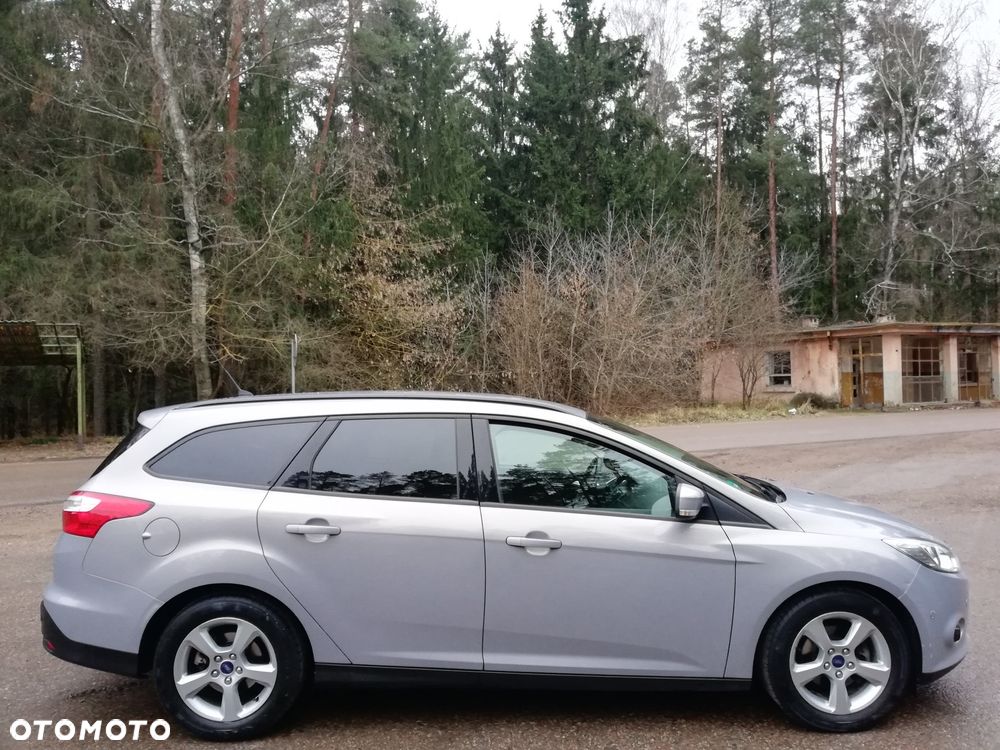 Ford Focus Turnier 1.0 EcoBoost Start-Stopp-System SYNC Edition - 2