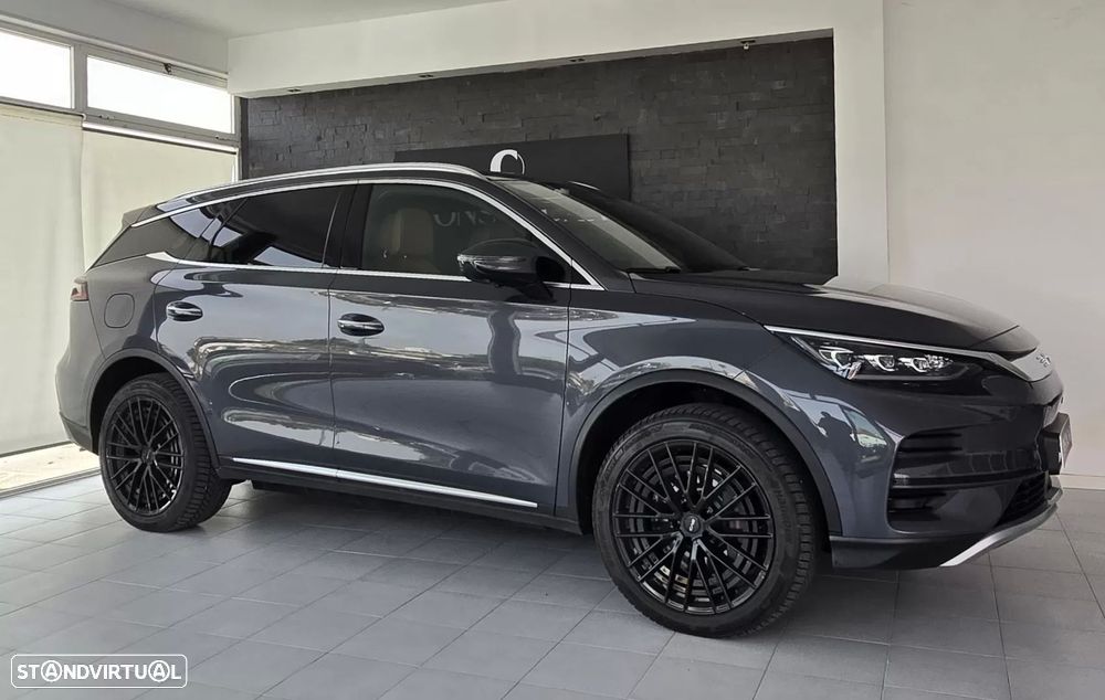 BYD Tang 108.8 kWh AWD Flagship - 5