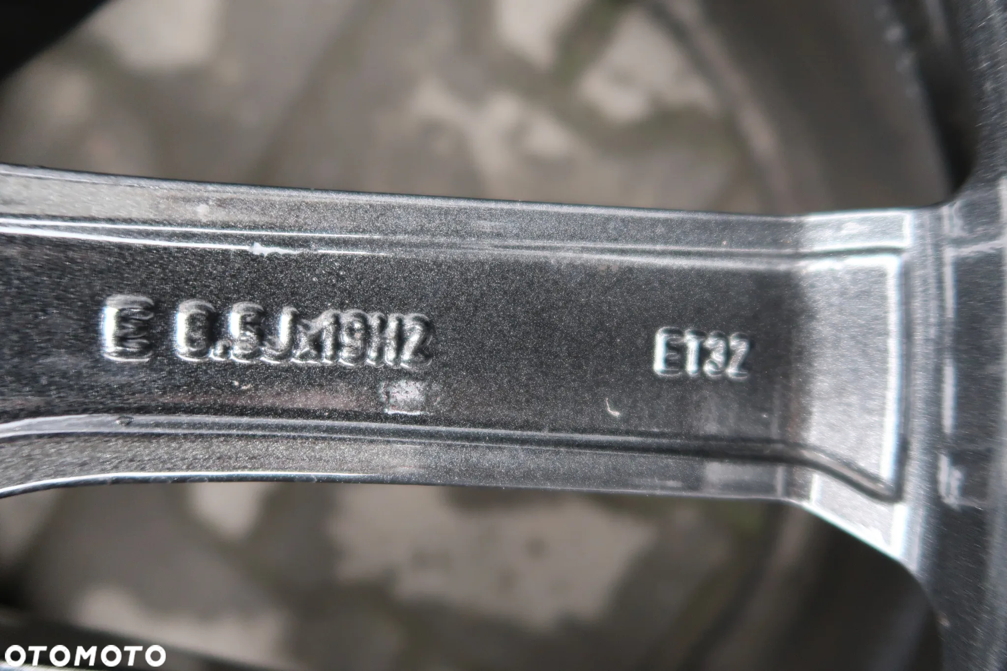 C55 FELGA AUDI A5 S5 8W0601025DG 8,5X19ET32 - 6