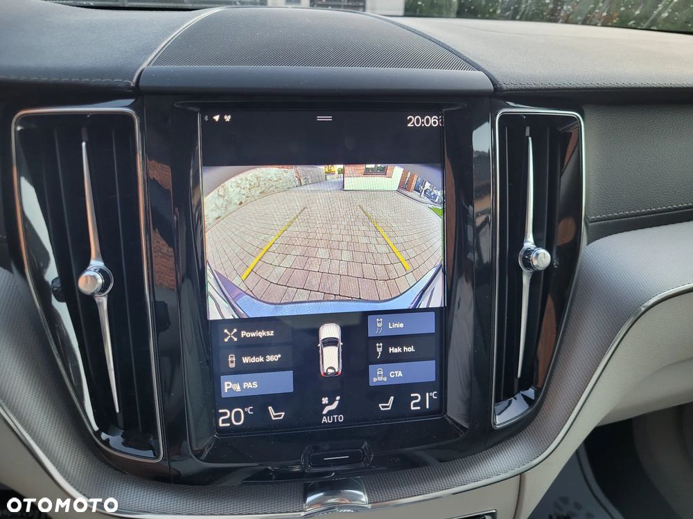 Volvo XC 60 B5 B AWD Inscription - 31