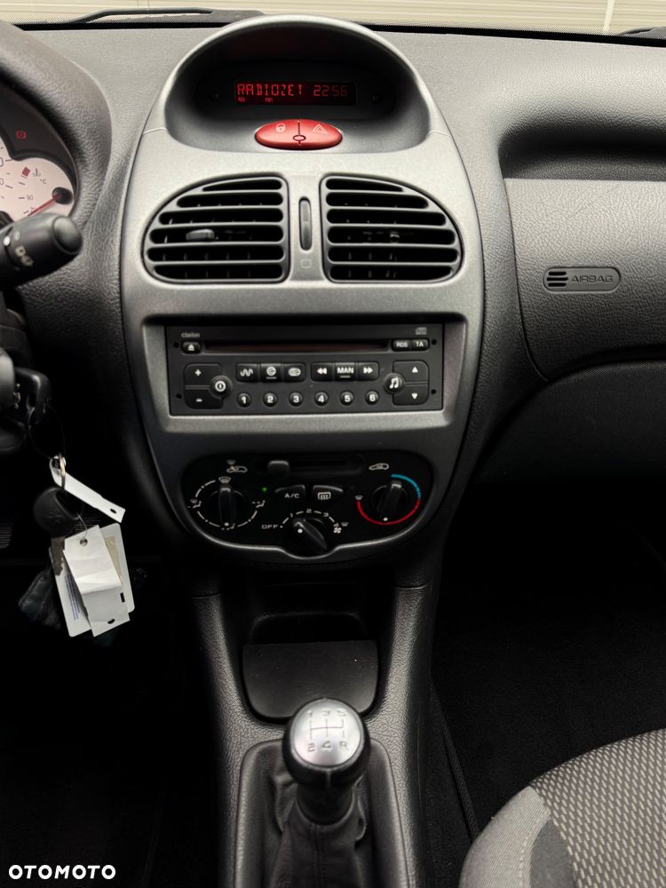 Peugeot 206 1.4 Generation - 30