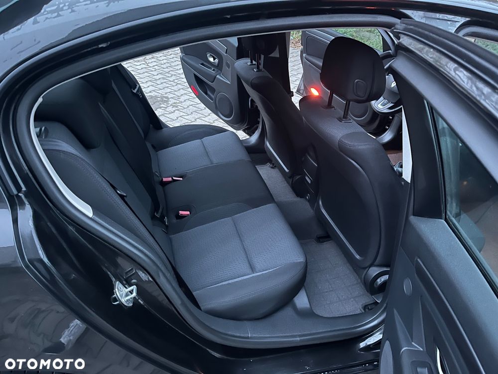 Renault Laguna 1.6 16V Authentique - 13