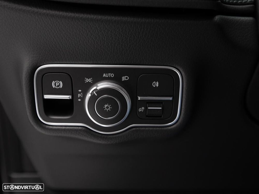 Mercedes-Benz G 63 AMG 4x4 - 26