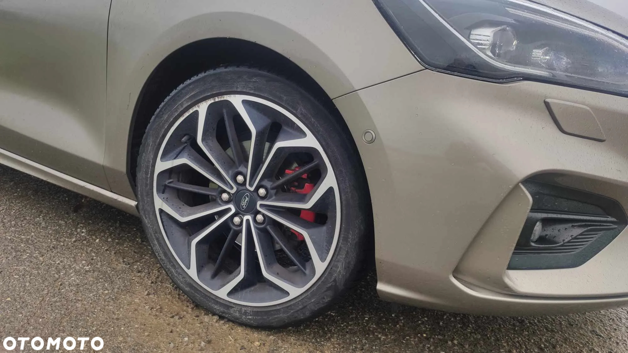 Ford Focus 1.5 EcoBoost Start-Stopp-System ST-LINE - 8