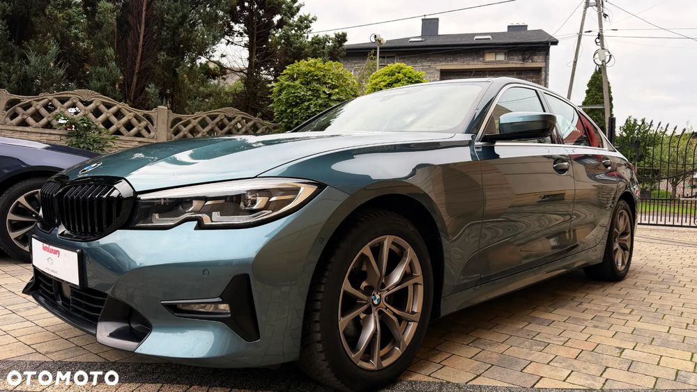 BMW Seria 3 320d MHEV Luxury Line - 4
