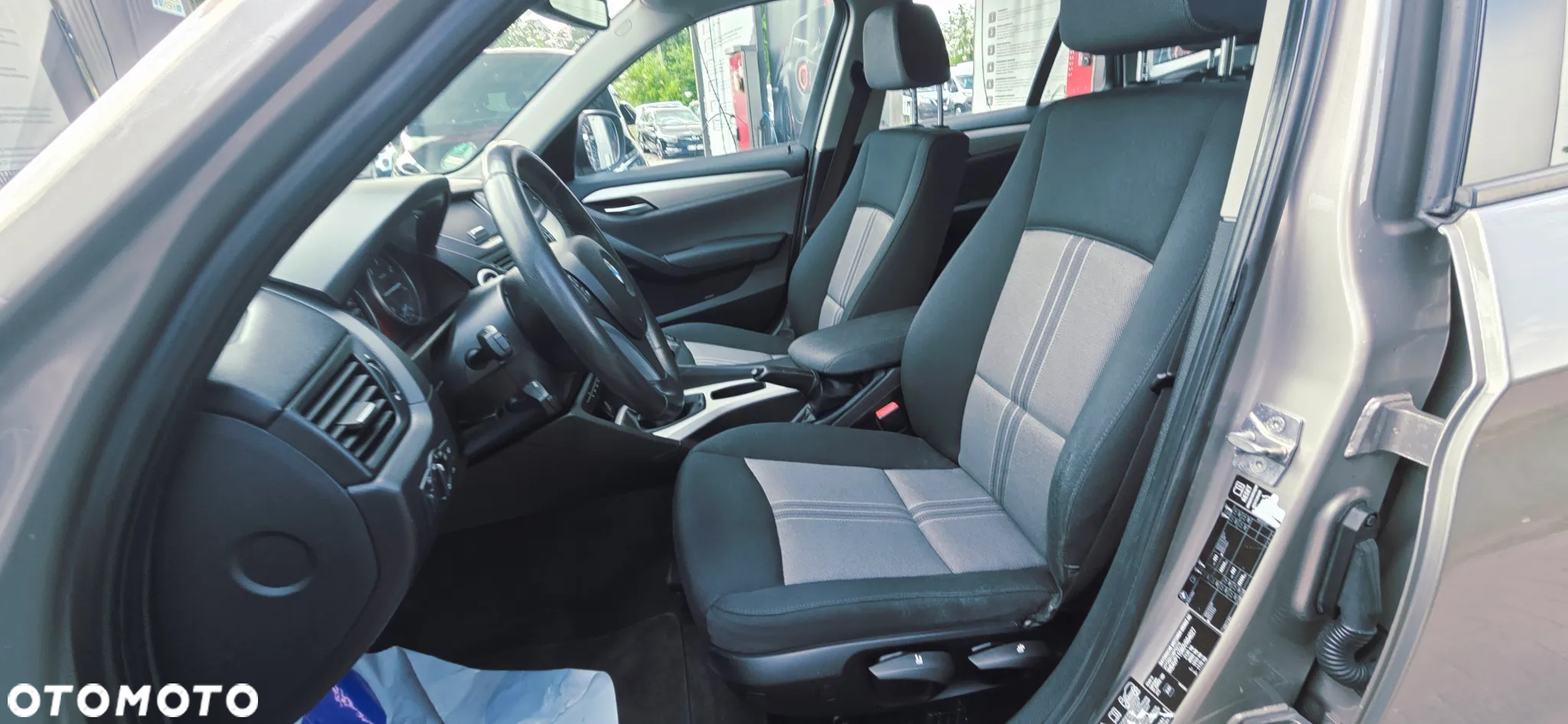 BMW X1 xDrive18d Sport Line - 29