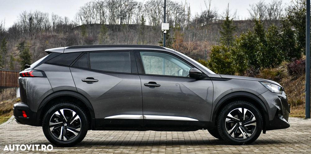 Peugeot 2008 PureTech 130 EAT8 Allure - 16