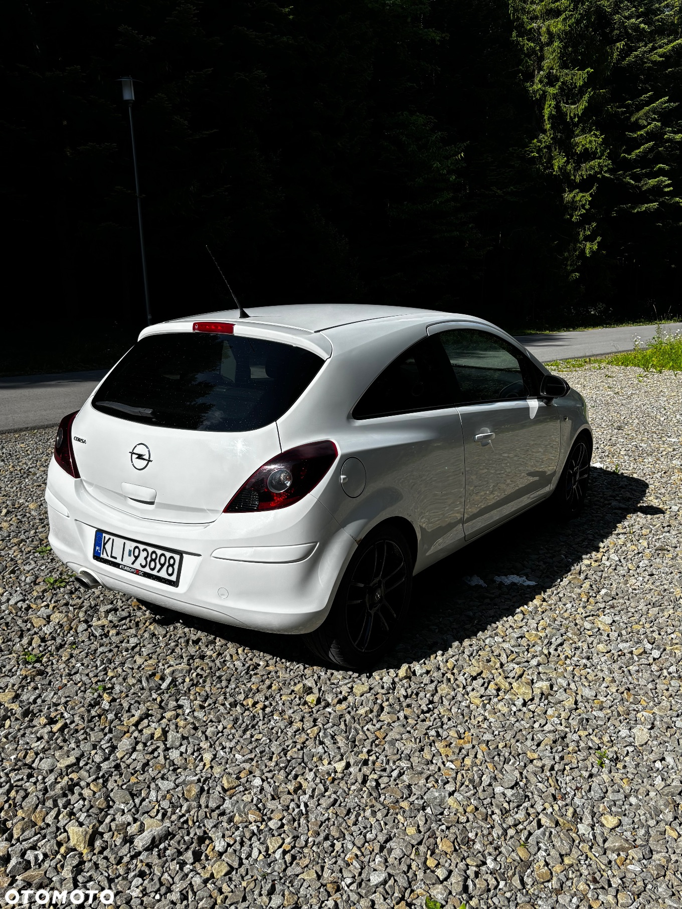 Opel Corsa - 8