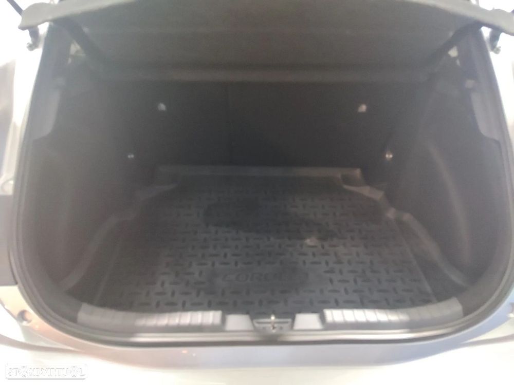 Toyota Corolla 1.8 Hybrid Exclusive - 38