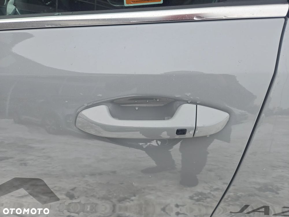 Kia XCeed 1.6 T-GDI Tribute DCT - 13