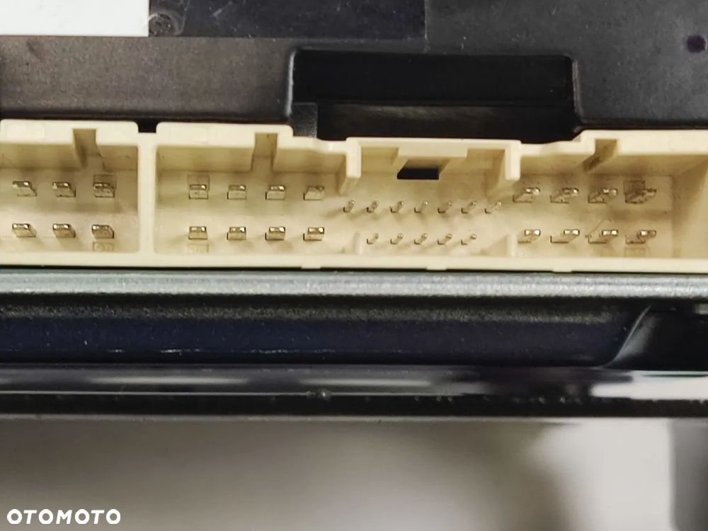 KIA PRO CEED os 2021r Wzmacniacz Harman Kardon - 6