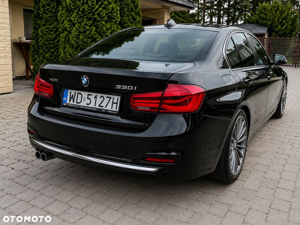 BMW Seria 3 330i GPF xDrive - 2
