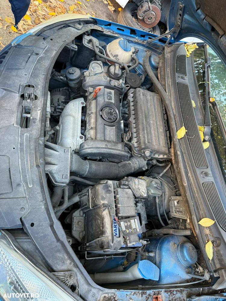 Dezmembrez Skoda Roomster/Fabia 2 albastru 1.6 benzina  BTS 2008 - 12