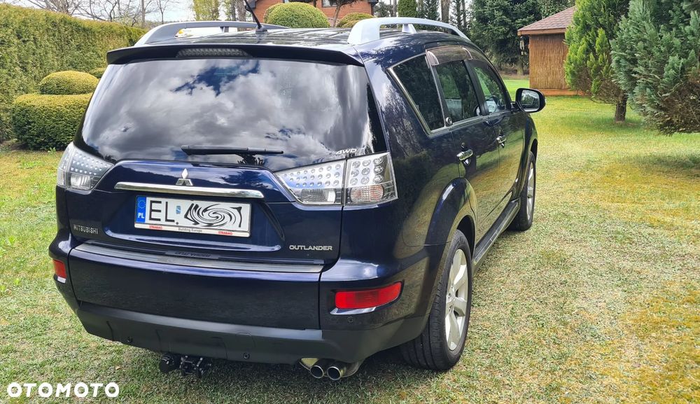 Mitsubishi Outlander 2.0 DID Intense + - 5