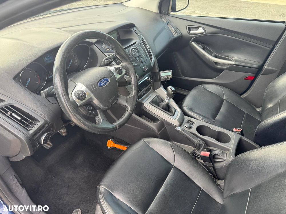 Ford Focus - 6