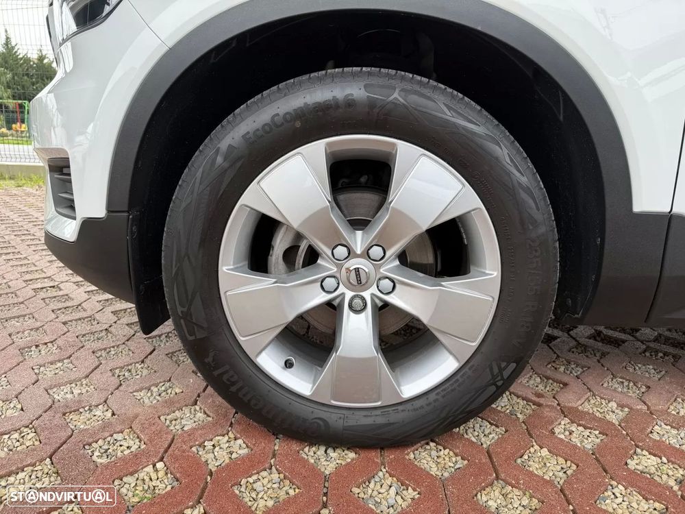 Volvo XC 40 1.5 T3 Momentum Plus Geartronic - 19