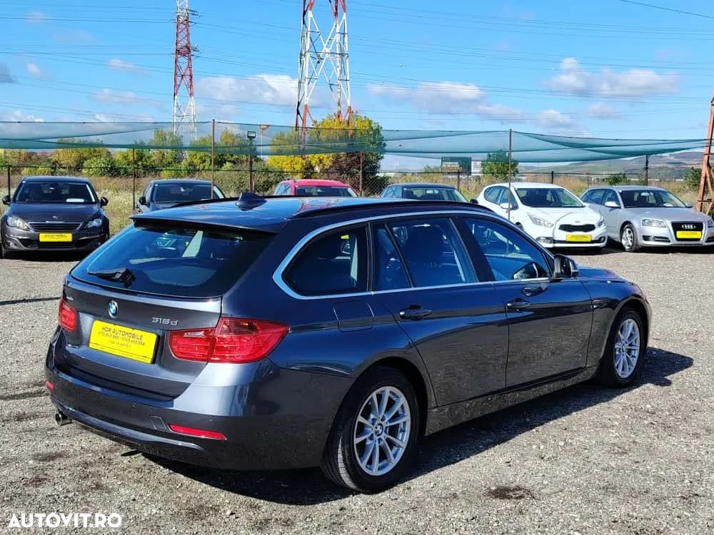 BMW Seria 3 318d Touring Aut. - 5