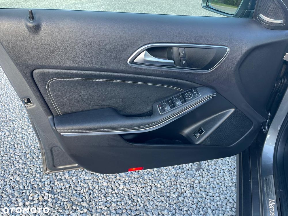 Mercedes-Benz GLA 250 7G-DCT Edition 1 - 29