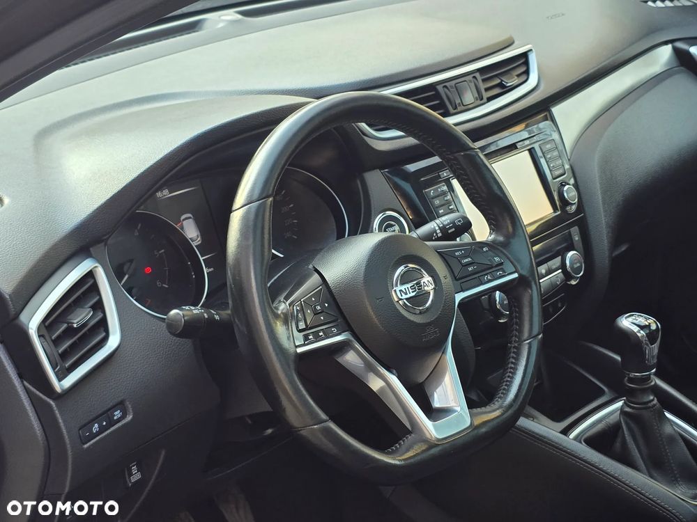 Nissan Qashqai 1.6 DCi 4x4 N-Connecta - 13