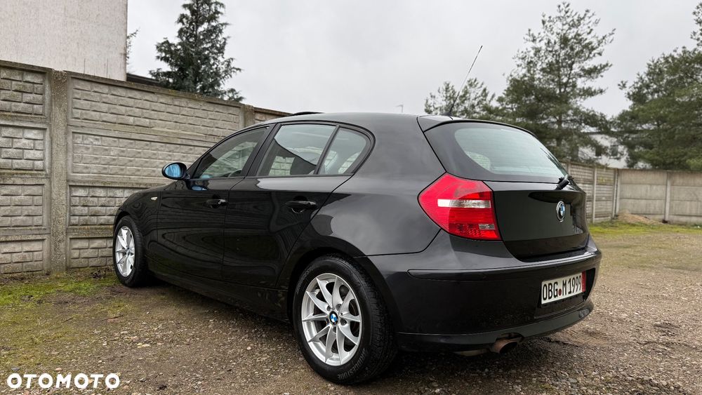 BMW Seria 1 118i - 6