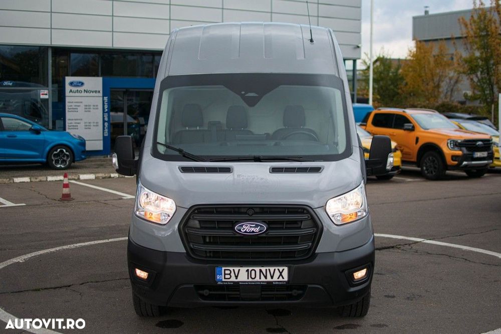 Ford Transit - 12