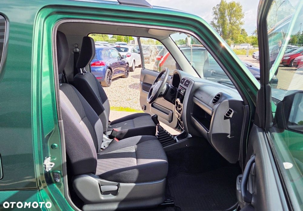Suzuki Jimny - 23