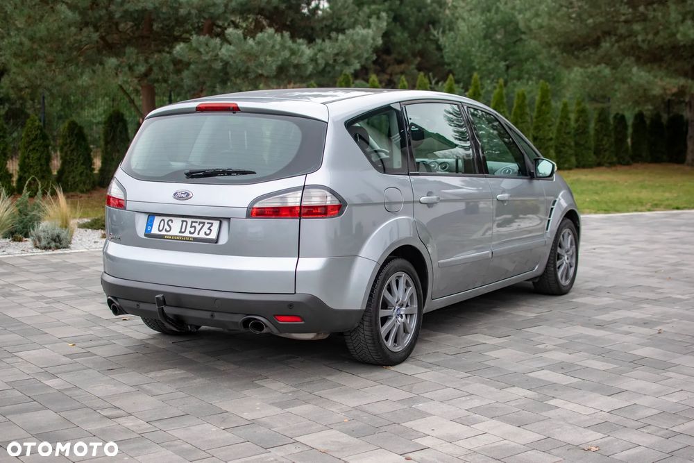 Ford S-Max - 18
