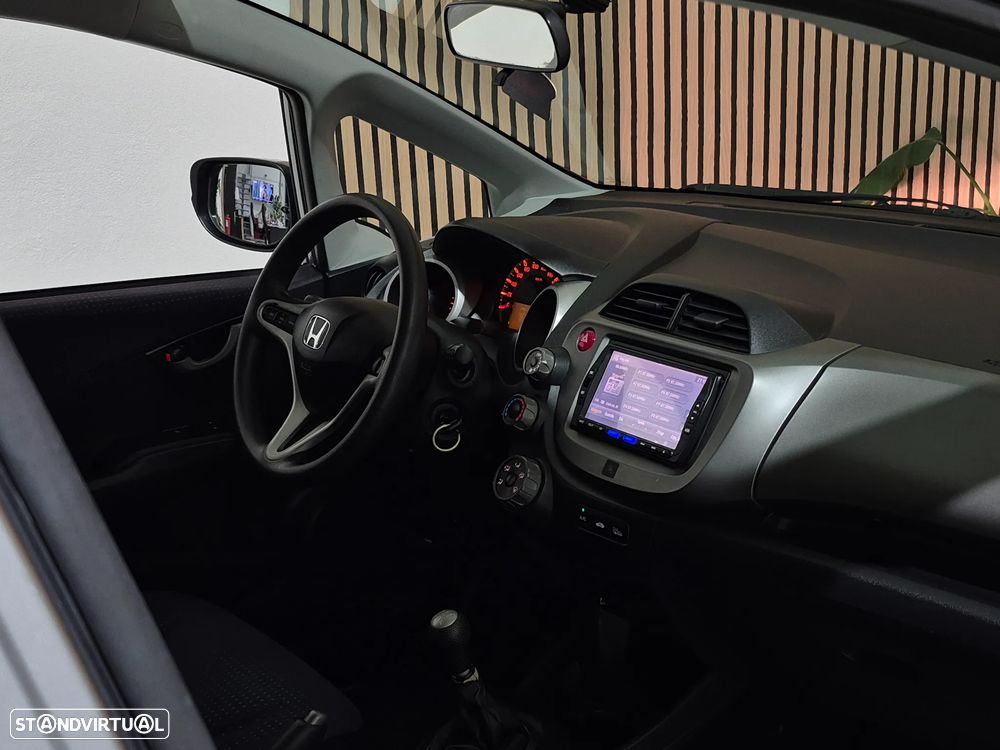 Honda Jazz 1.2 i-VTEC City - 12