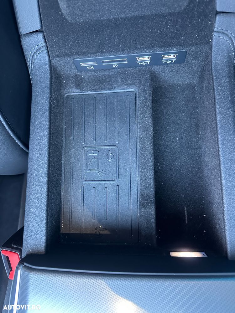 Audi A6 Avant 40 TDI quattro S tronic - 23