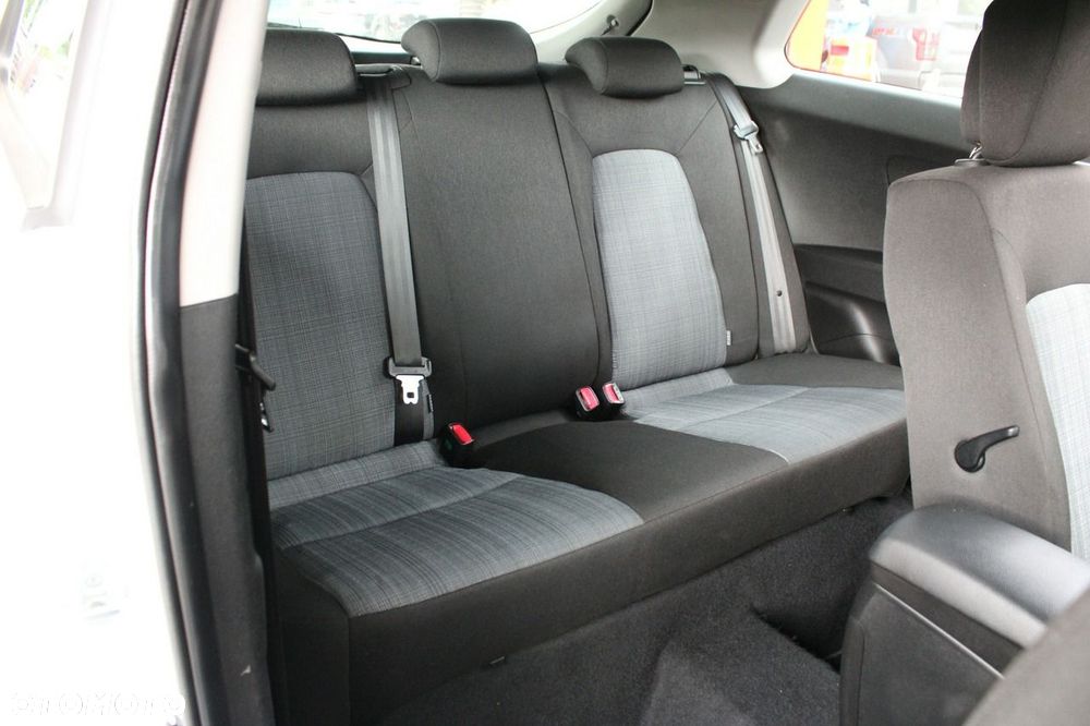 Kia ProCeed 1.4 CVVT Edition 7 - 13