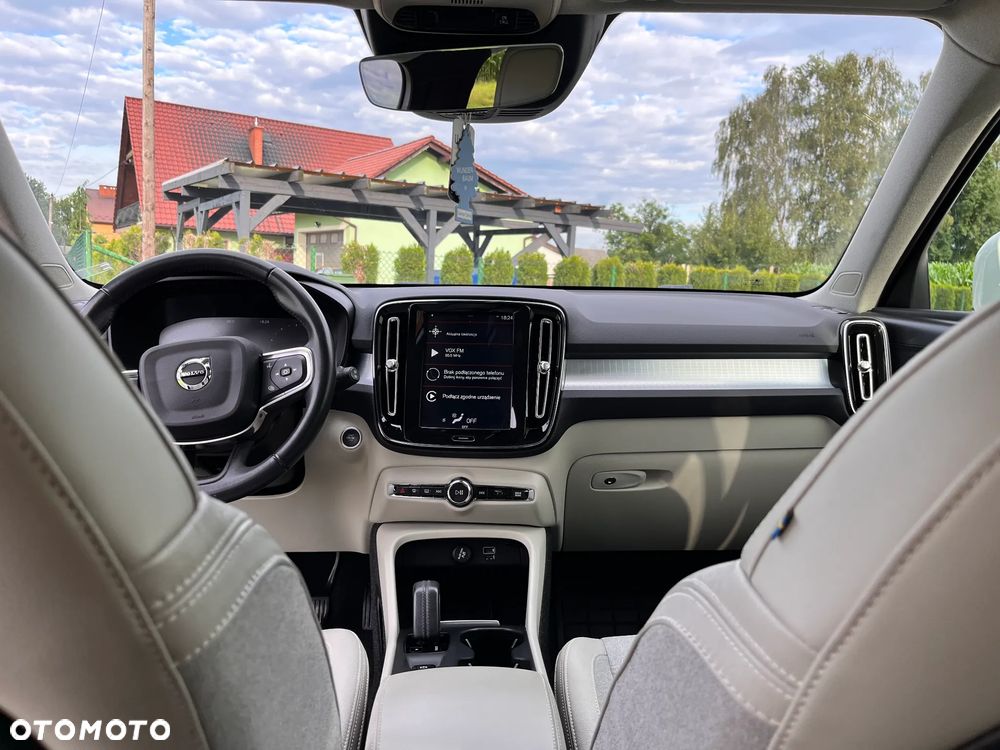 Volvo XC 40 T4 - 10