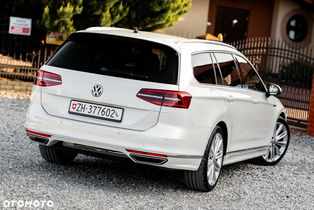 Volkswagen Passat Variant 2.0 TSI (BlueMotion Technology) 4Motion DSG Highline - 8