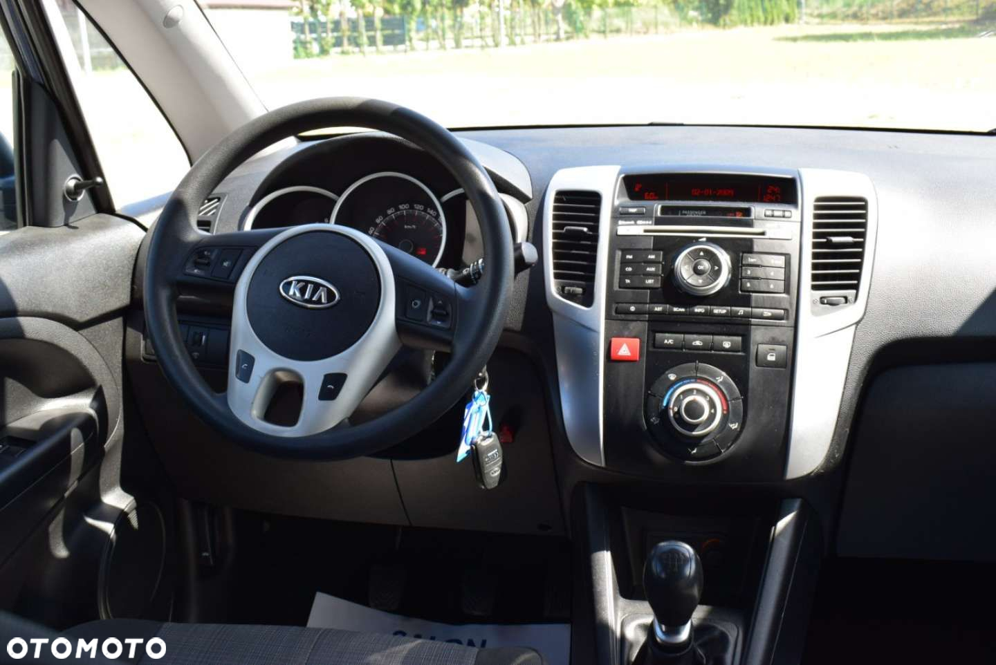 Kia Venga - 24