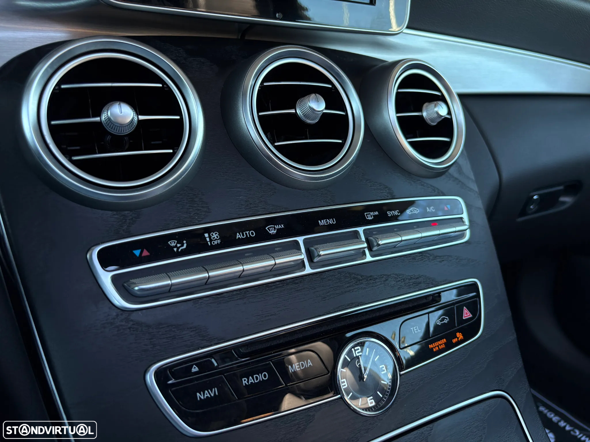 Mercedes-Benz C 220 d Coupe 4Matic 9G-TRONIC AMG Line - 19