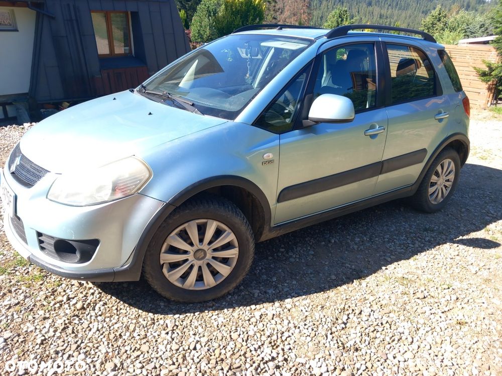 Suzuki SX4 - 3