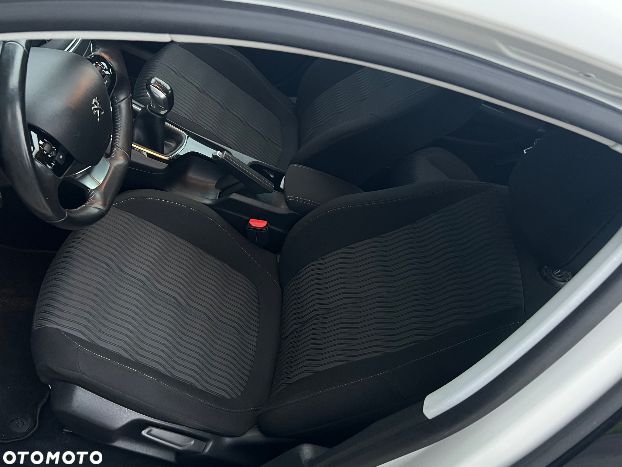 Peugeot 308 82 VTi Access - 17