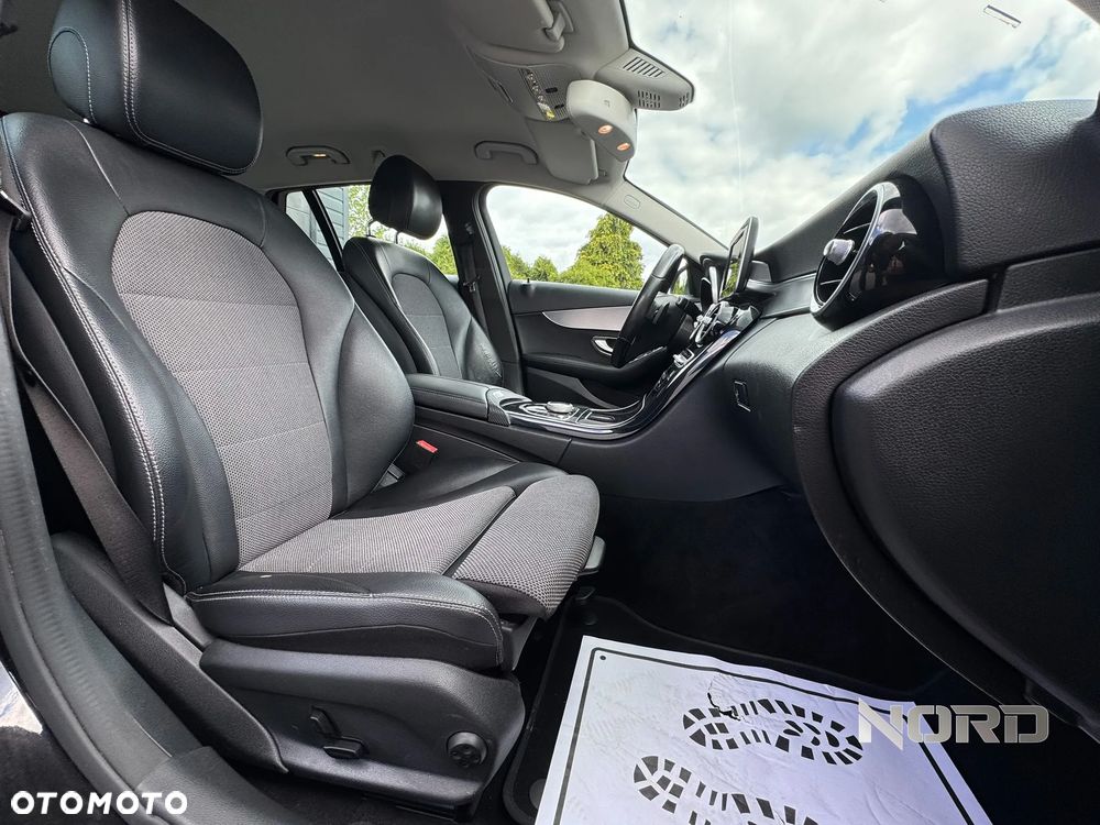 Mercedes-Benz Klasa C 350 e 7G-TRONIC Edition - 19