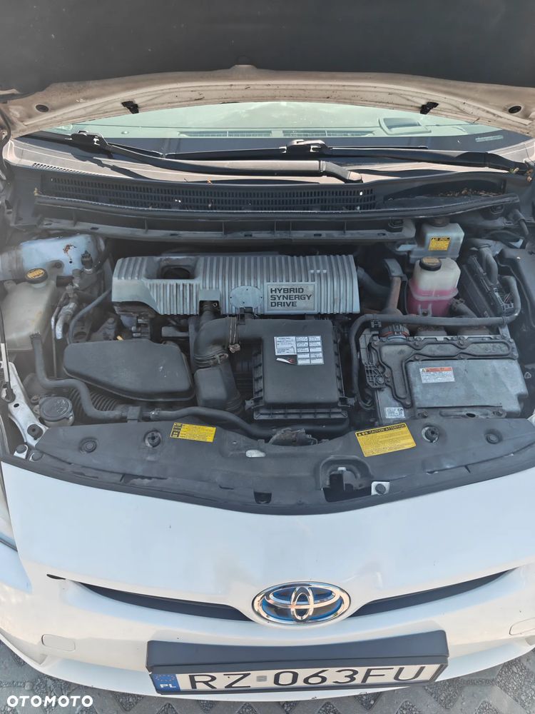 Toyota Prius - 10