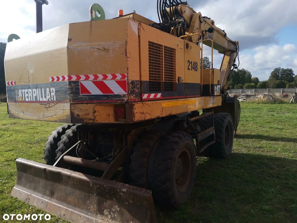 Caterpillar BFT 214 - 3