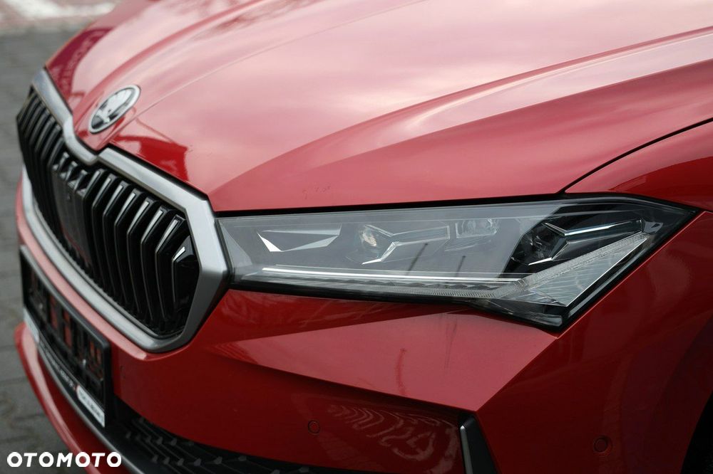 Skoda Superb 2.0 TDI SCR Selection DSG - 17