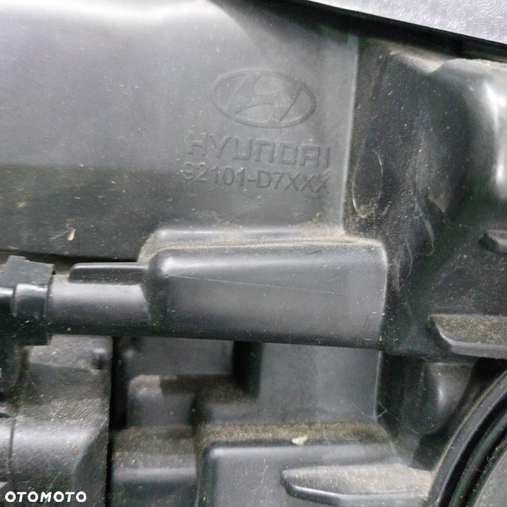 HYUNDAI TUCSON III 3 2015-2018 LAMPA LEWA PRZÓD SOCZEWKA 92101D7000 - 9