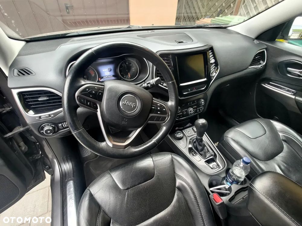 Jeep Cherokee 3.2 V6 Pentastar Active Drive I Automatik Limited - 24