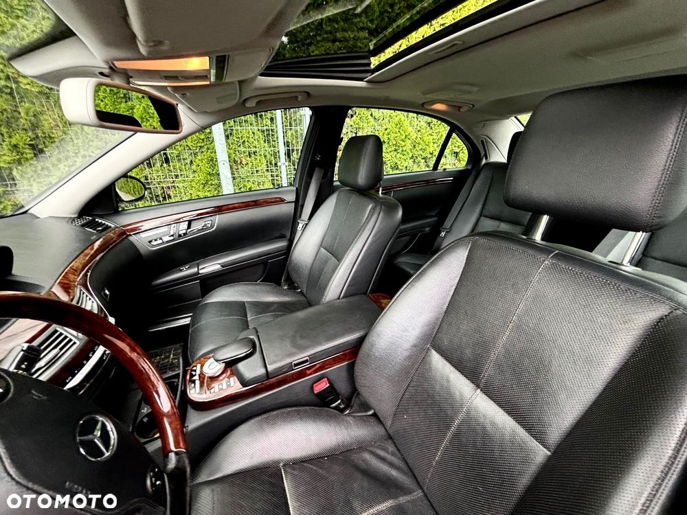 Mercedes-Benz Klasa S 350 4Matic 7G-TRONIC - 17